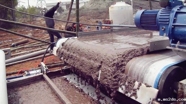 污水处理中污泥负荷过高的原因(污泥脱水效果差的原因)